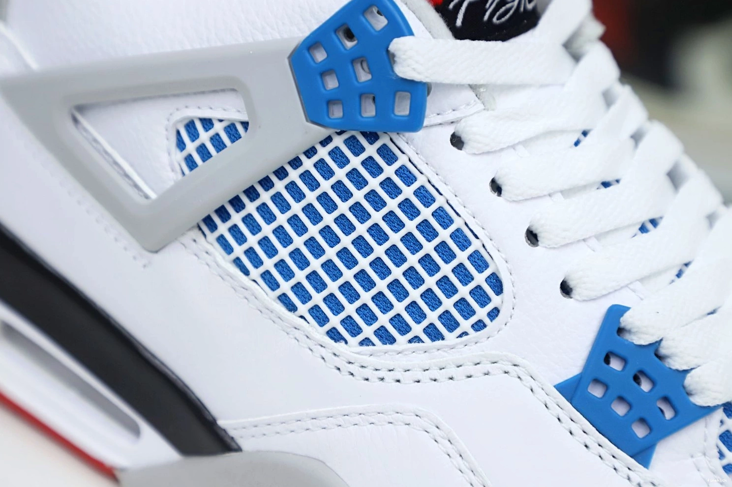 Jordan Air Jordan4 retro the4 what se 0117